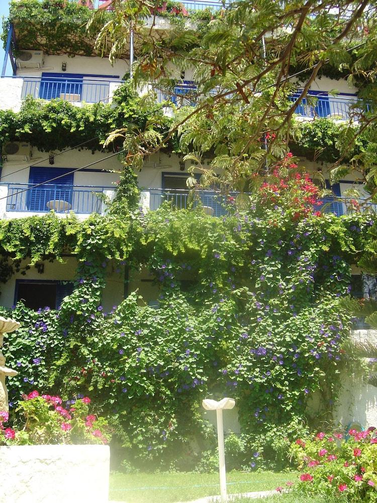 Amazona Aparthotel Agia Pelagia  Ngoại thất bức ảnh